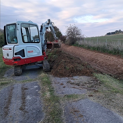 Čištění příkopy